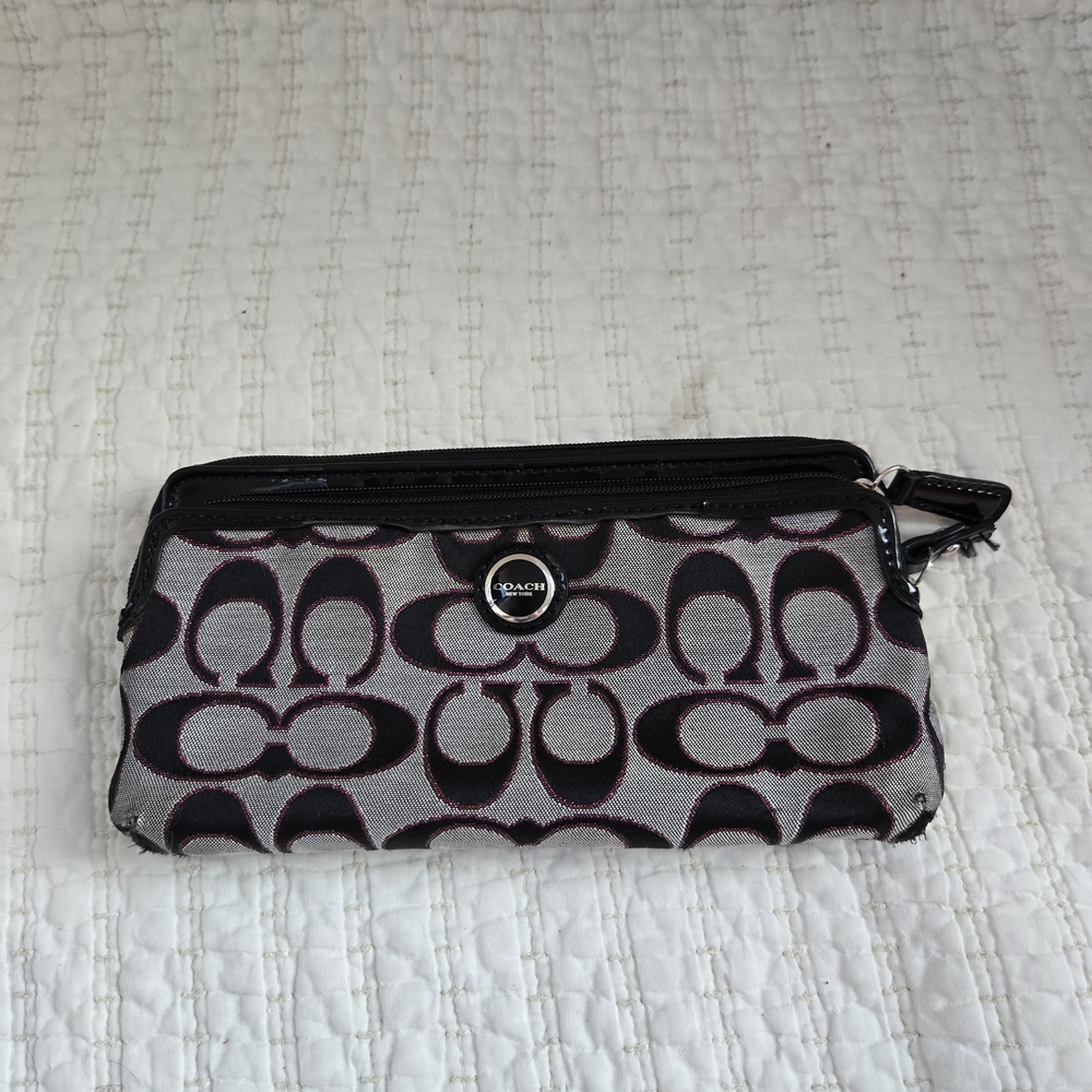 Coach Signature Logo Wristlet in Black and Gray